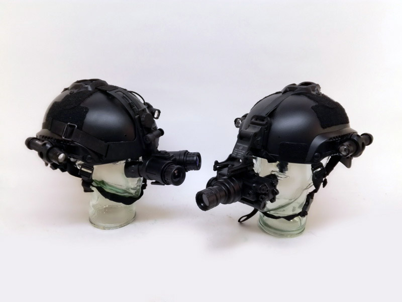 casco militar policia 2vision nocturna.replica.2linterna.func.(30eu.) 2u